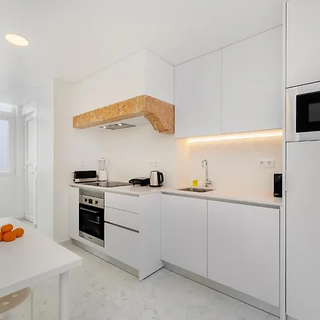 Lejlighed Whome Family-friendly In Prime Areeiro Location *