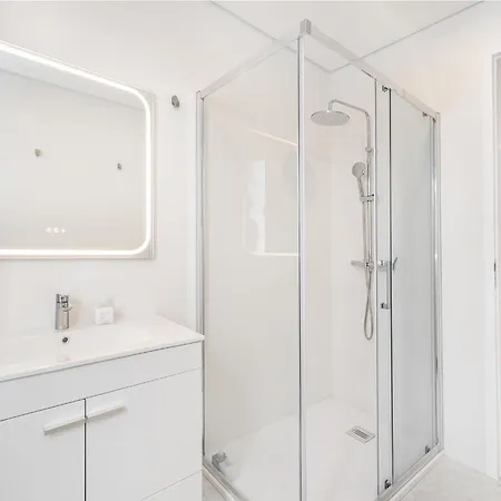 Whome Family-friendly In Prime Areeiro Location Lisboa